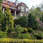 Barbara Zdroj 4*
